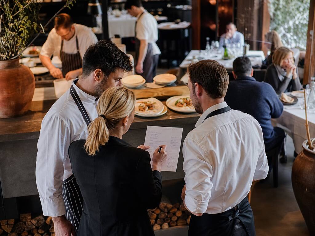 10-Restaurant Turnaround, Adria Grupa